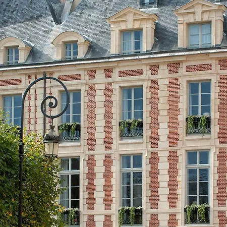 Cour Des Vosges - Evok Collection 5* Paris