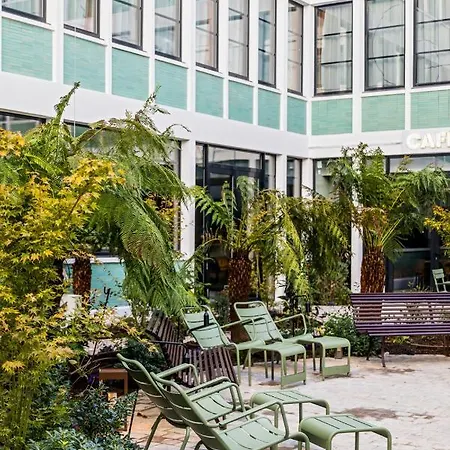 Le Grand Quartier Париж