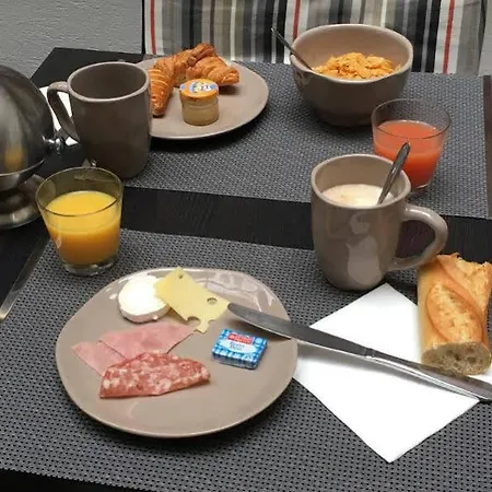 Wallace - Orso 4* Paris