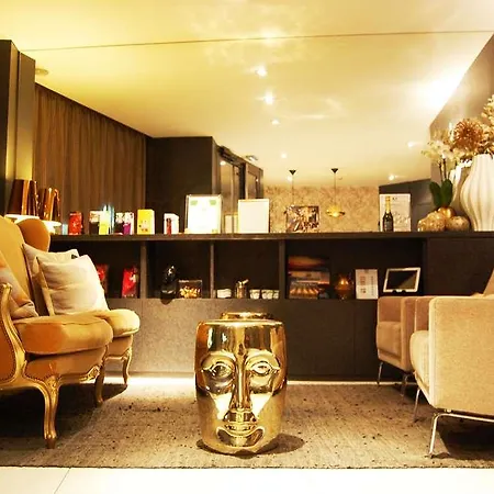 Des Ambassadeurs Paris