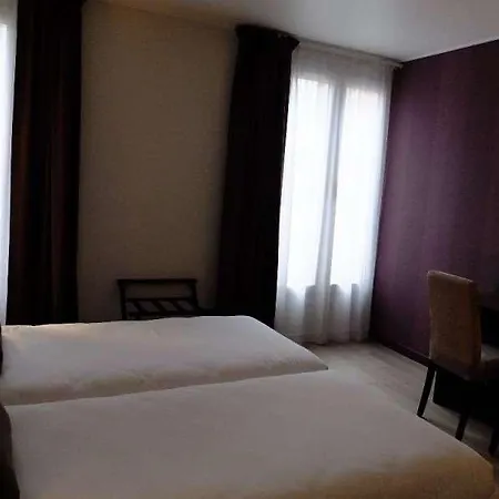 Hotel De Flore - Montmartre 3*