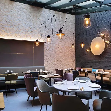 Maison 46 Hotel 3*
