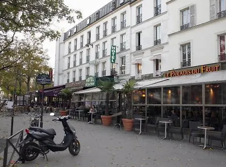 Hotel De La Tour 2*