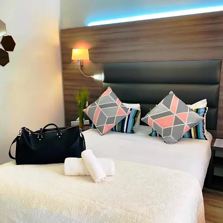 Hotel Clairefontaine