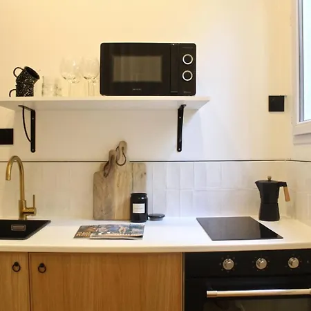 New Apt Close To Pere Lachaise