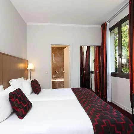 Hotel La Du Roy Champs Elysees Parigi