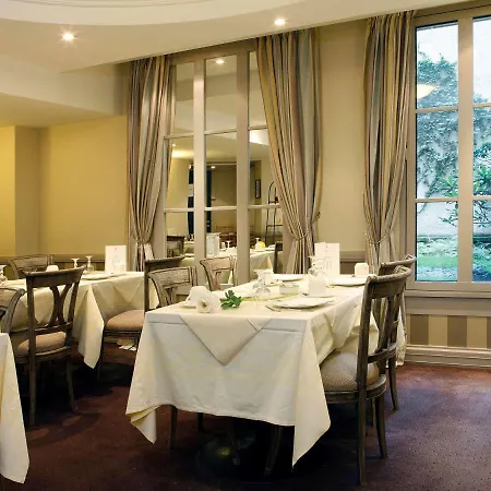 La Du Roy Champs Elysees Hotel 4*