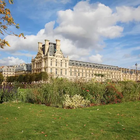 Modern 3bdr/3bth - Louvre Museum/tuileries Apartment Paris