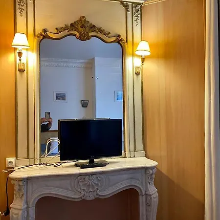 Hotel Studia *