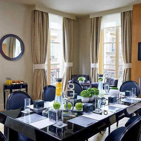 Renaissance Vendome 5*