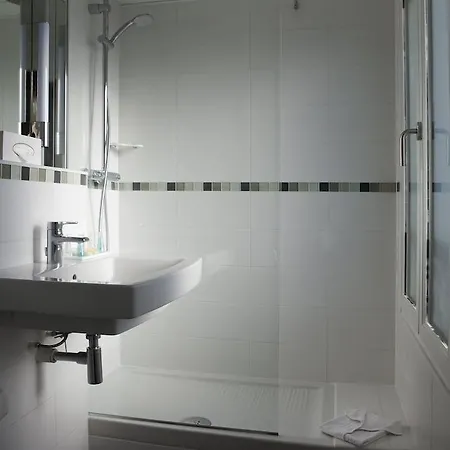 Hotel Le Relais Saint Charles Paris