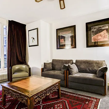 Nicolo - Tour Eiffel Hotel 3*