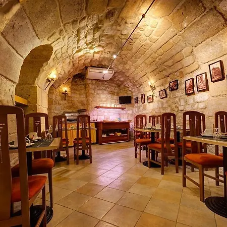 Hotel Louvre Sainte Anne Paris