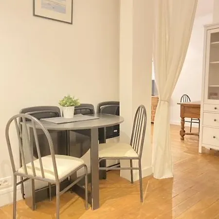 Eiffel Tower Cozy Place Appartement