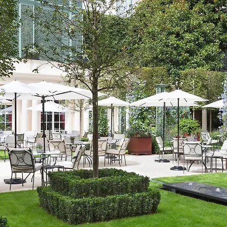 Hotel Le Bristol - An Oetker Collection 5*