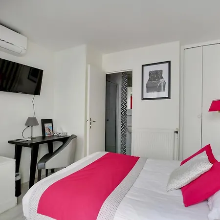 Riviera Elysees Hotel Paris