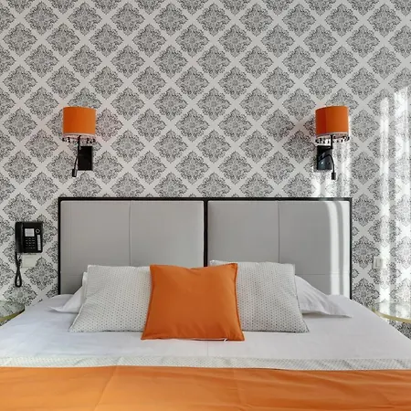 Hotel Riviera Elysees Paris