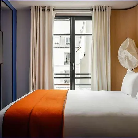 Du Ministère Hotel 4*