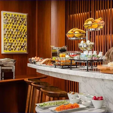 Hotel Du Ministère 4*