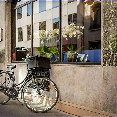 Du Ministère Hotel 4*