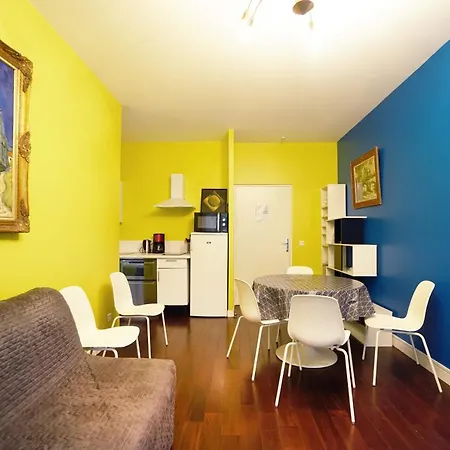 Apartment Colored Appt To Beaugrenelle Paris