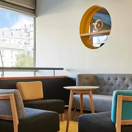 Adagio Access La Lägenhetshotell 3*