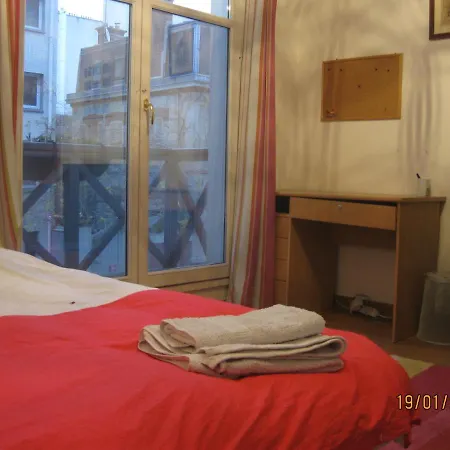 Maison d'hôtes Maison Anne Musset *