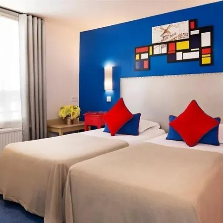 Du Mont Dore Batignolles Hotel