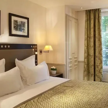 Duquesne Eiffel Otel 3*