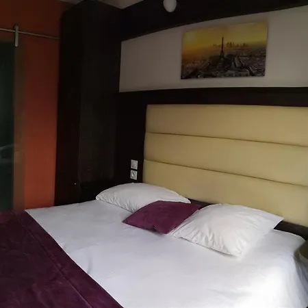 Parc 3* Paris