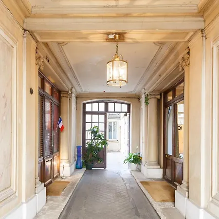 Bed & Breakfast Maison De Lignieres - - Quartier Champs-elysees 3*