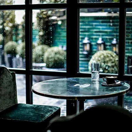Monsieur George-champs Elysees Hotel Parijs