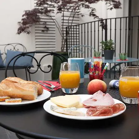 Des 3 Poussins 3* Paris