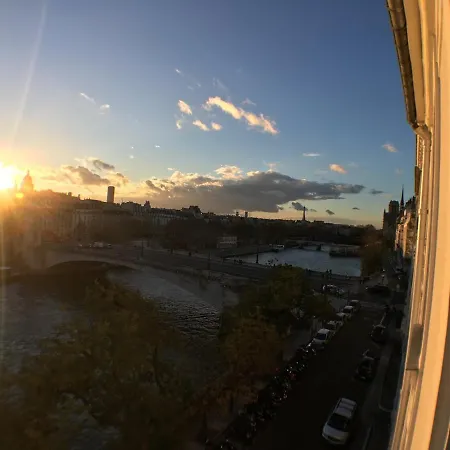Paris-sur-seine-chez-caroline *