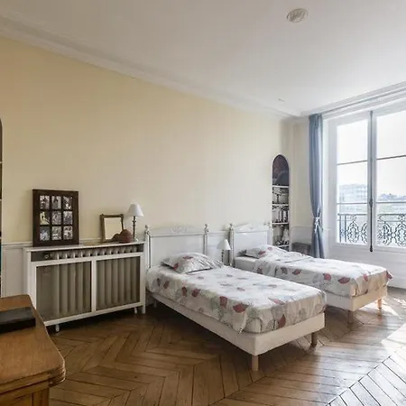 Paris-sur-seine-chez-caroline Apartment *
