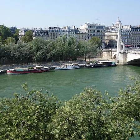 Paris-sur-seine-chez-caroline * Paris