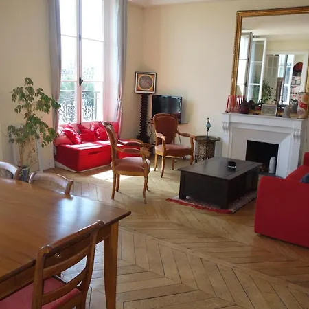 Apartment Paris-sur-seine-chez-caroline