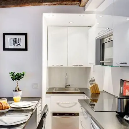 Quiet, Cozy, Design In