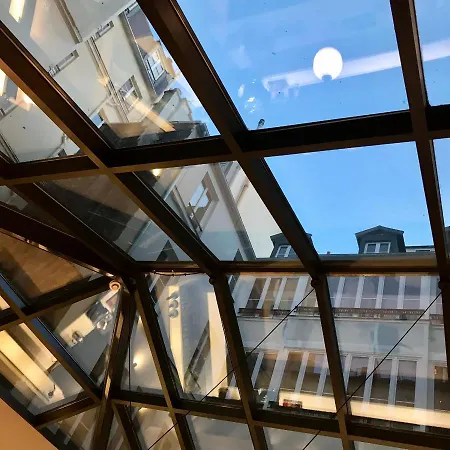 Otel Le Basile Paris