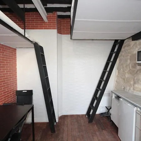 Aparthotel Ymmo 75012 *