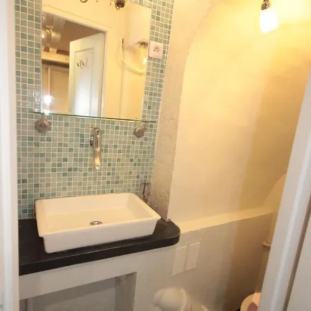 Ymmo 75012 Aparthotel *