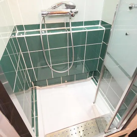 Ymmo 75012 Aparthotel *