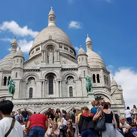 On * Paris