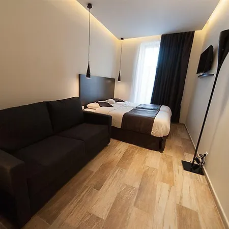Central Hotel Hotel 3*