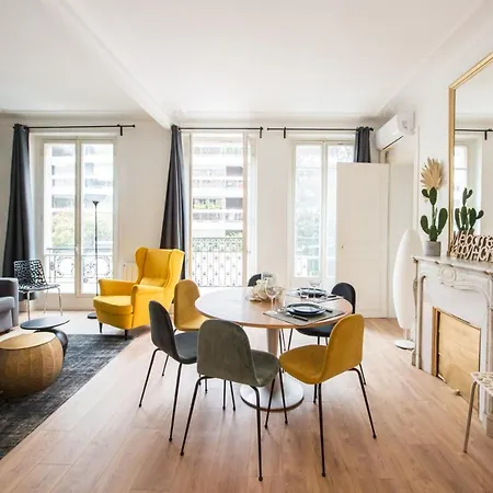 2 Br Near Tour Eiffel&trocadéro