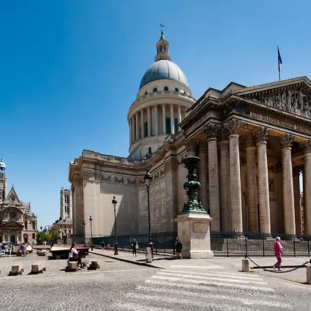 Place Pantheon Appartamento