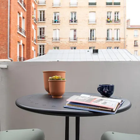 New - Appt Style Le Corbusier Avec Balcon - 8 Pers 公寓 *