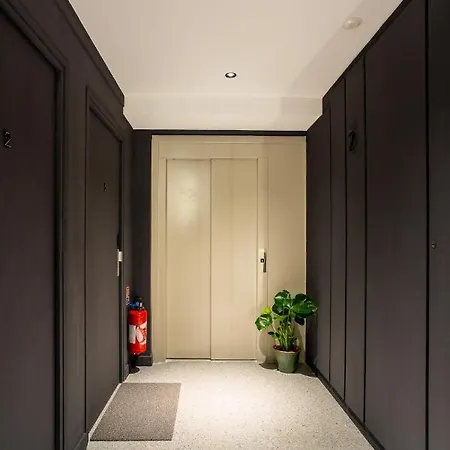 Cmg Caire Saint-denis Apartment Paris