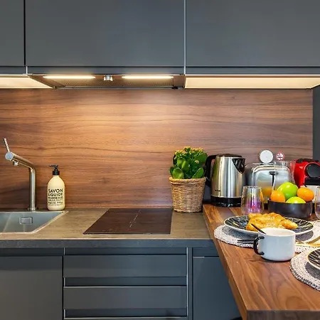 Apartment Cmg Caire Saint-denis Paris