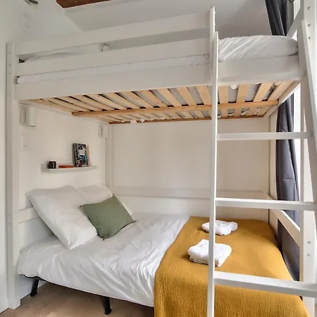 Cosy Mezzanine In The Heart Of